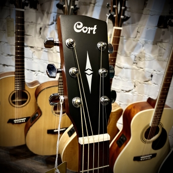 Акустическая гитара Cort AF510-OP